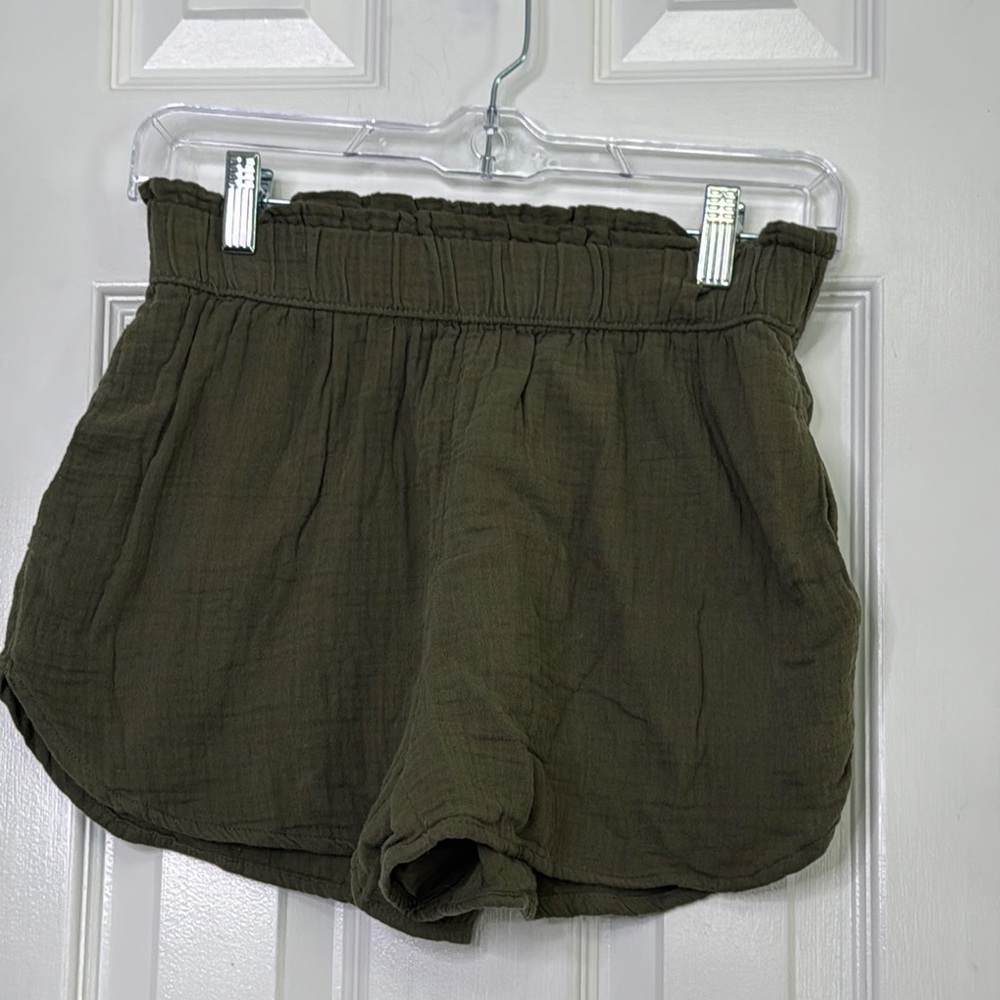 Universal Thread Green High Waist Casual Shorts